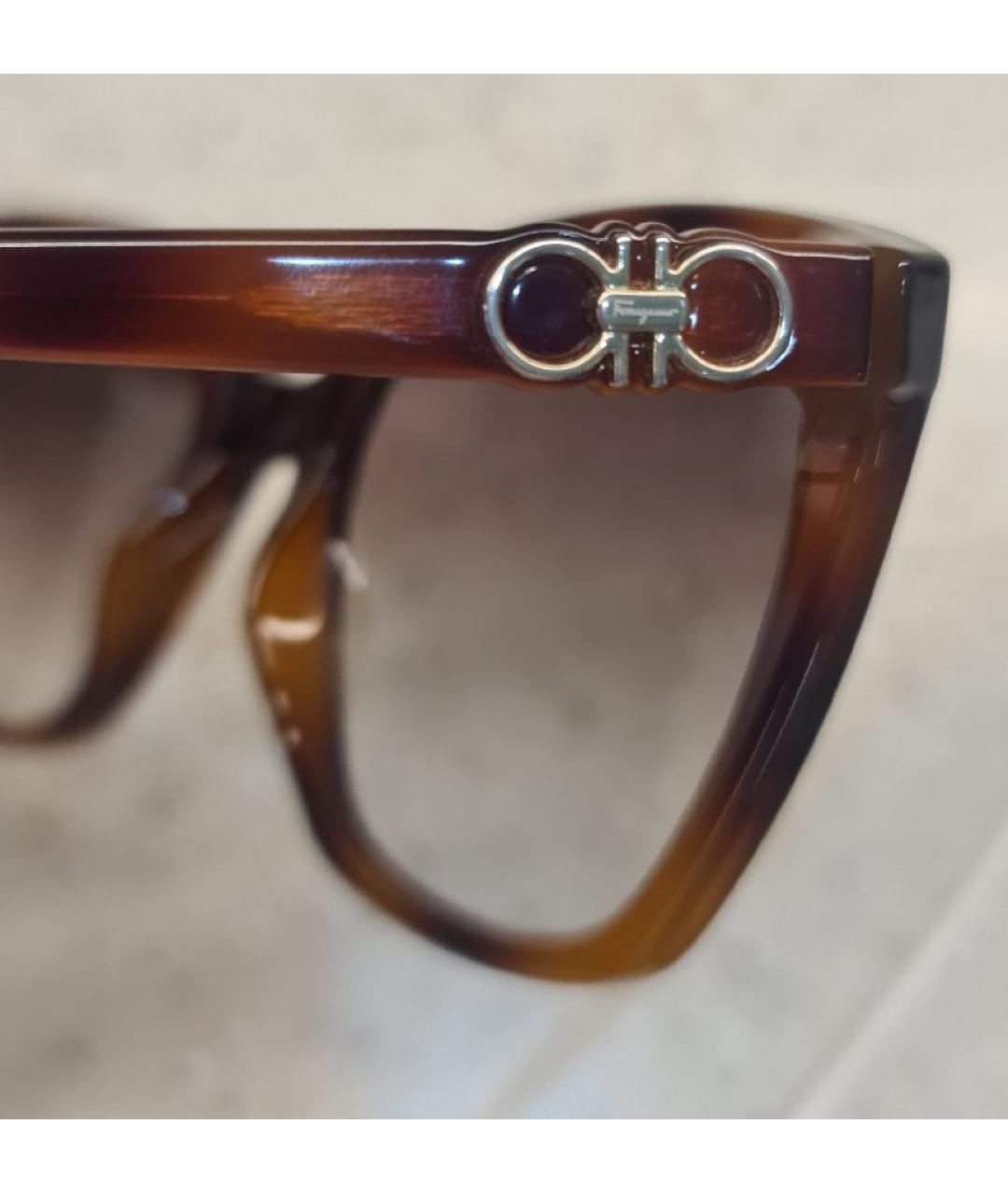 FERRAGAMO Коричневые солнцезащитные очки, фото 9