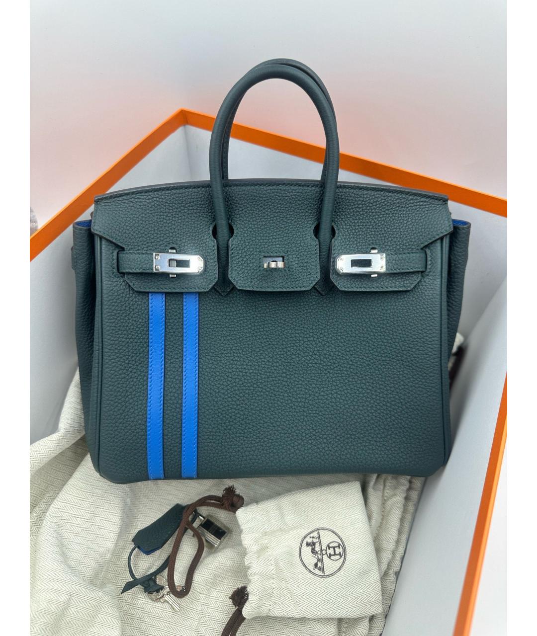 HERMES Голубая кожаная сумка с короткими ручками, фото 2