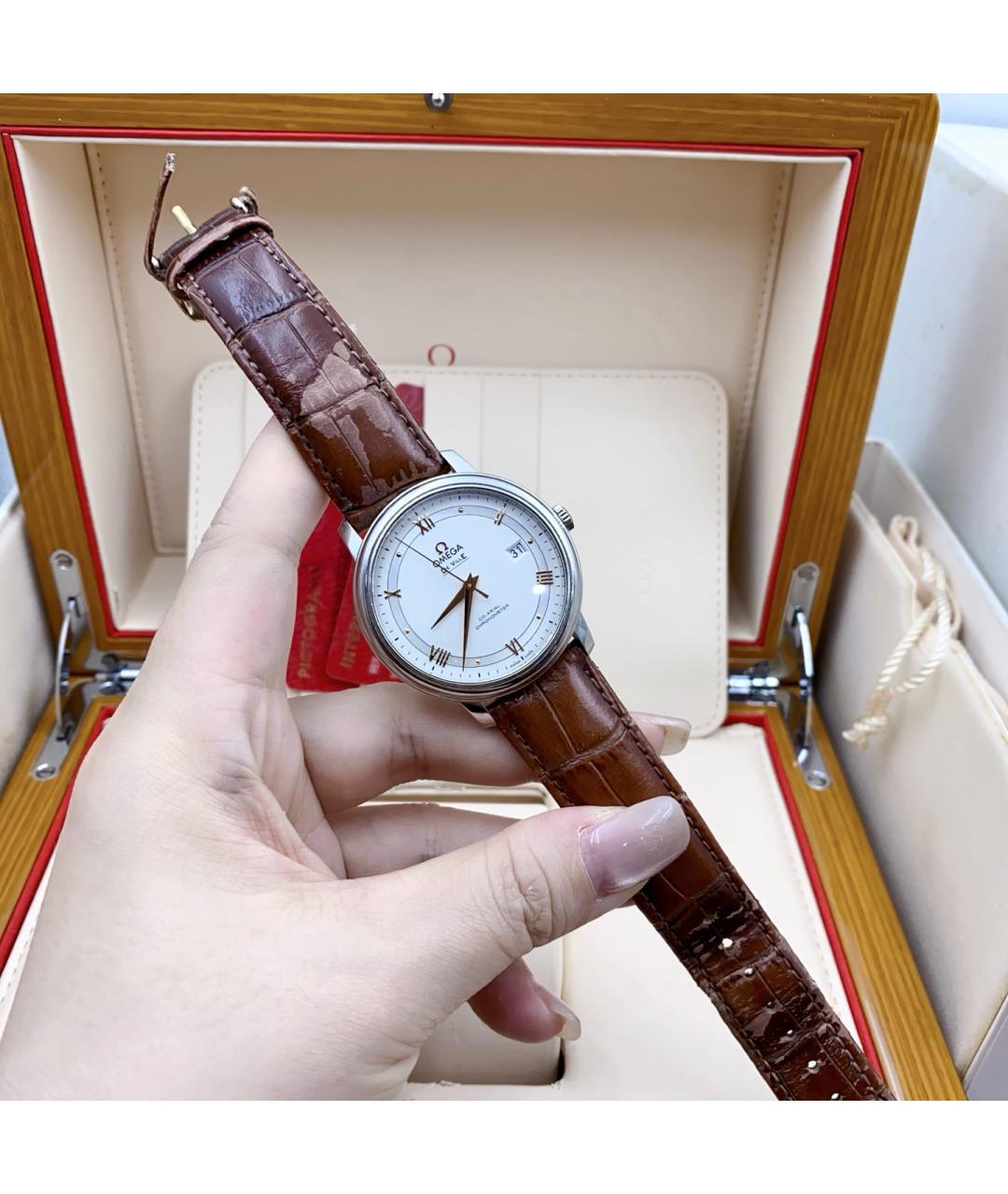 OMEGA Белые стальные часы, фото 3