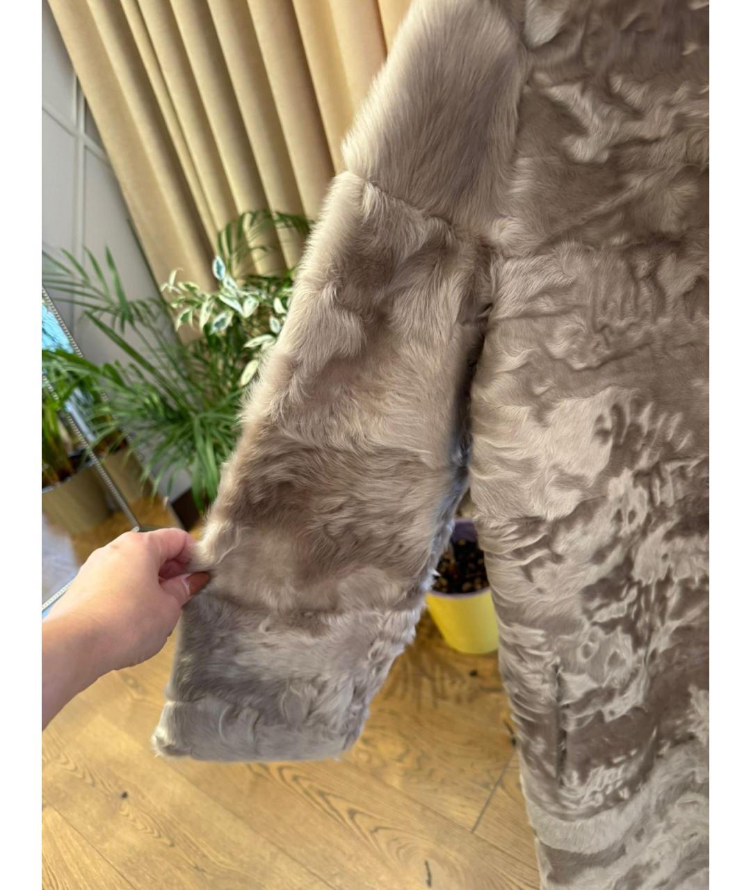 YVES SALOMON Бежевое меховое пальто, фото 5