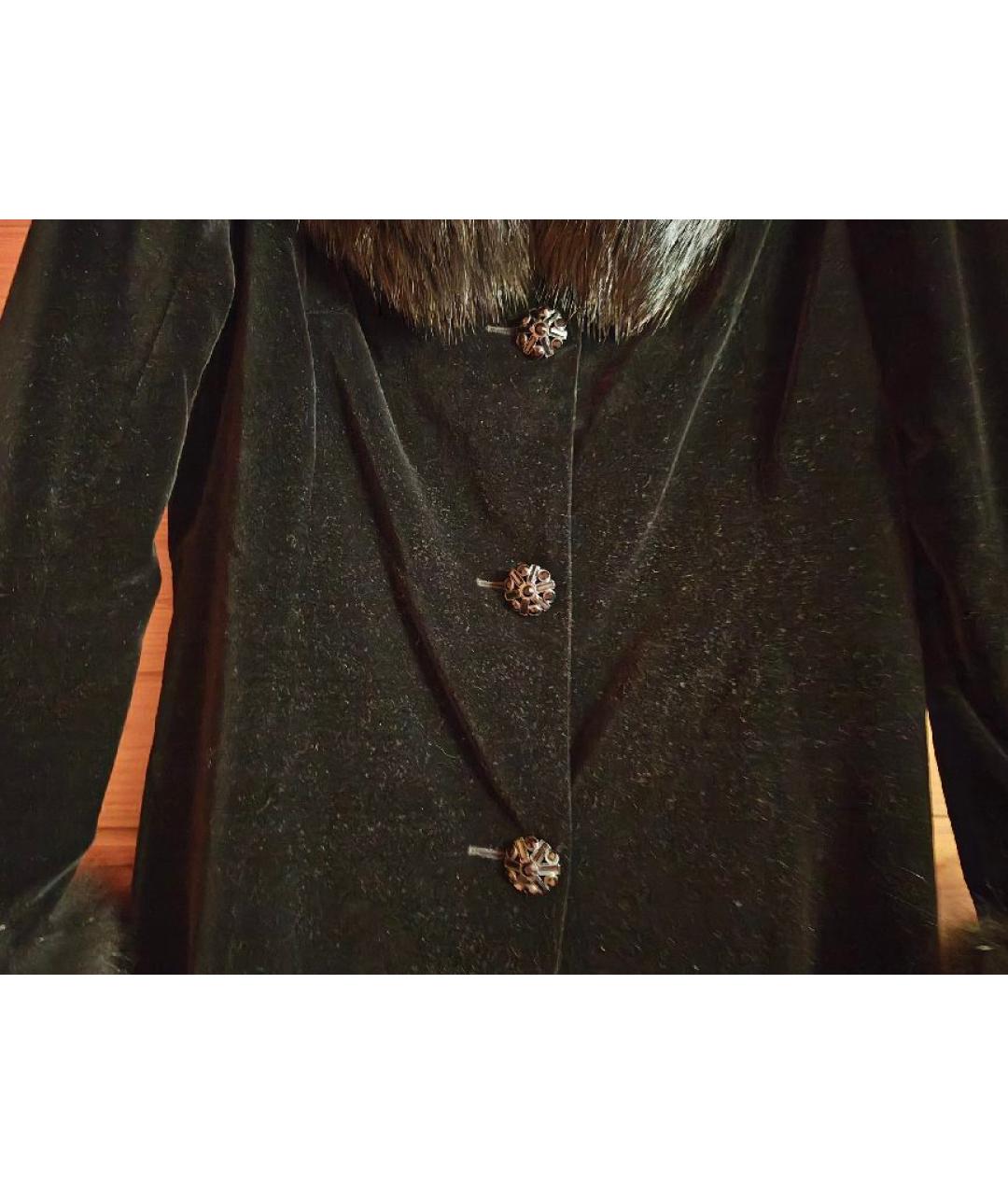 ESCADA Черное бархатное пальто, фото 4