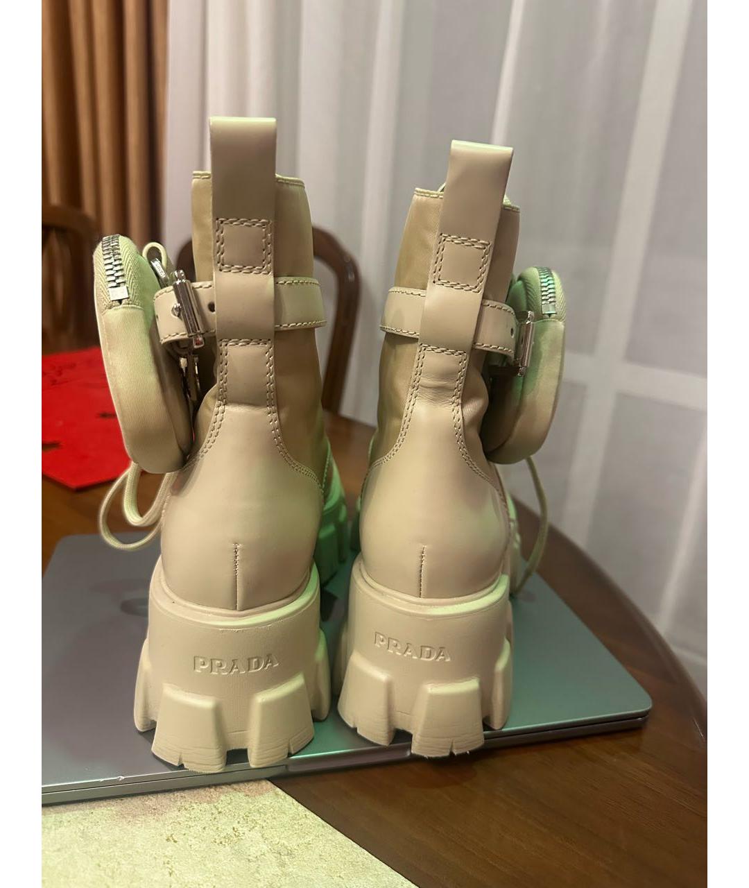 PRADA Бежевые кожаные ботинки, фото 4