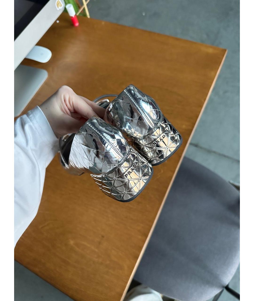 PRADA Серебряные кожаные туфли, фото 4