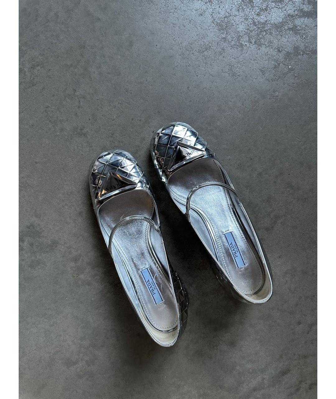 PRADA Серебряные кожаные туфли, фото 5