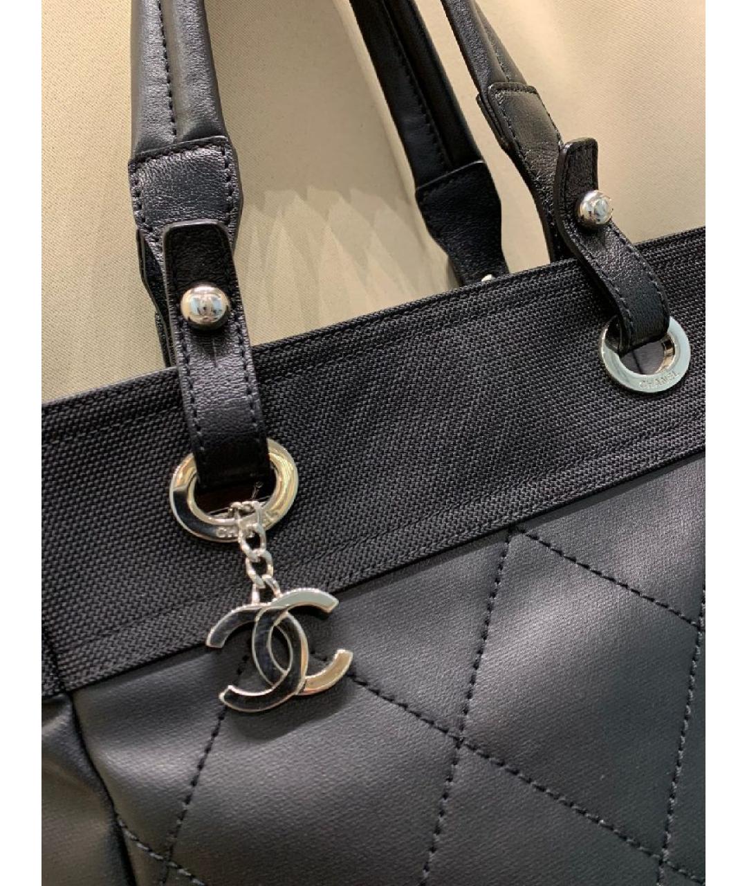 CHANEL Черная кожаная сумка тоут, фото 5