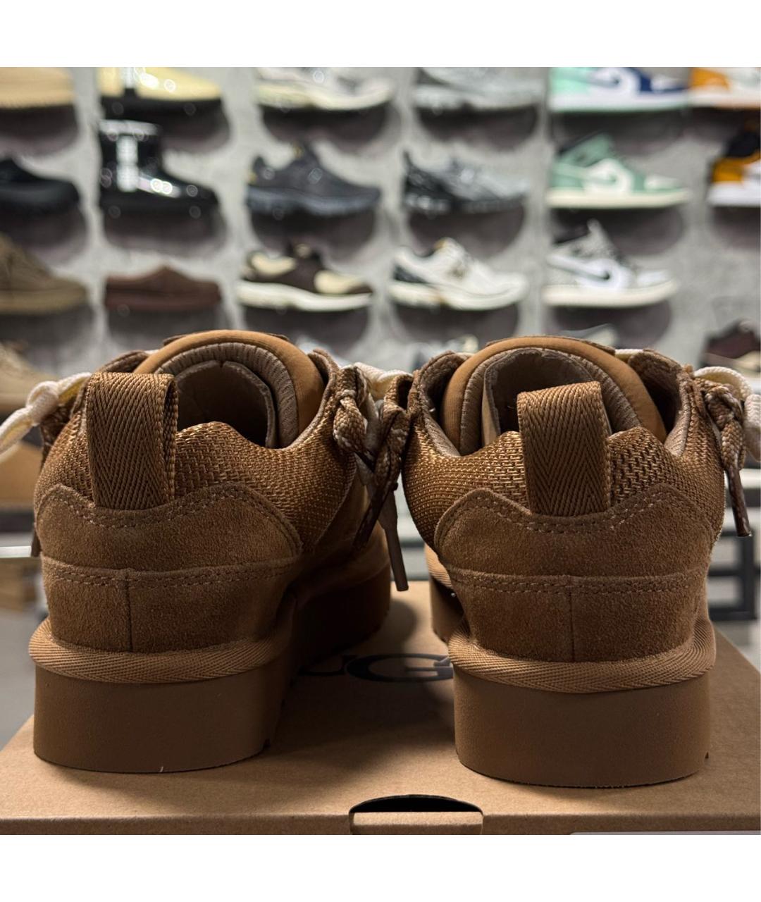 UGG AUSTRALIA Коричневые замшевые кеды, фото 2