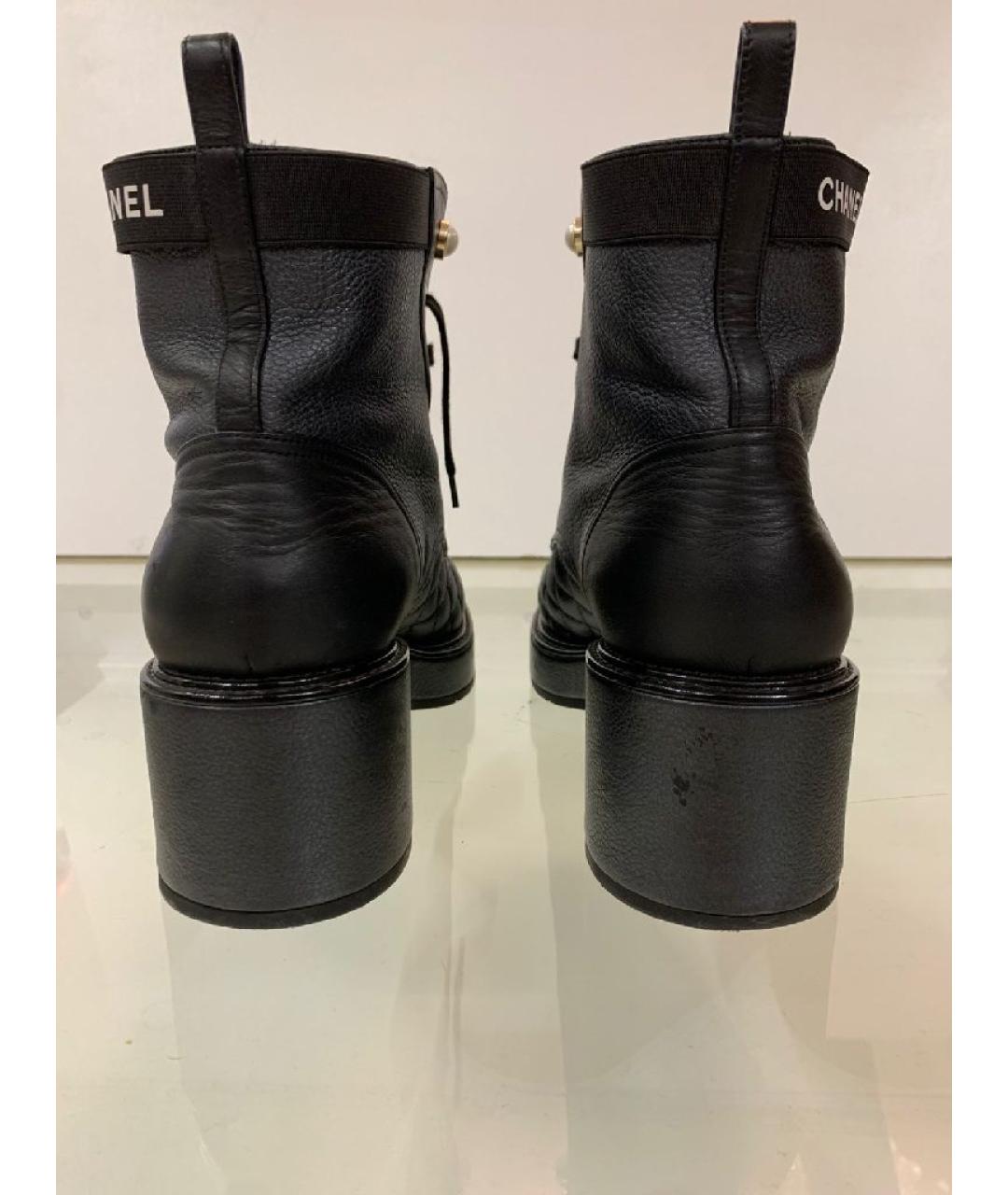 CHANEL Антрацитовые кожаные ботинки, фото 4