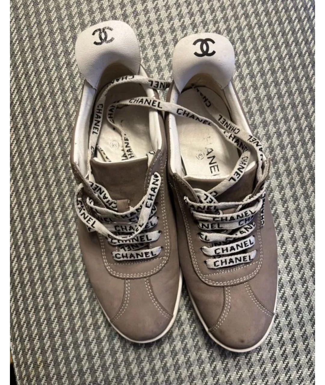 CHANEL Серые кожаные кеды, фото 3