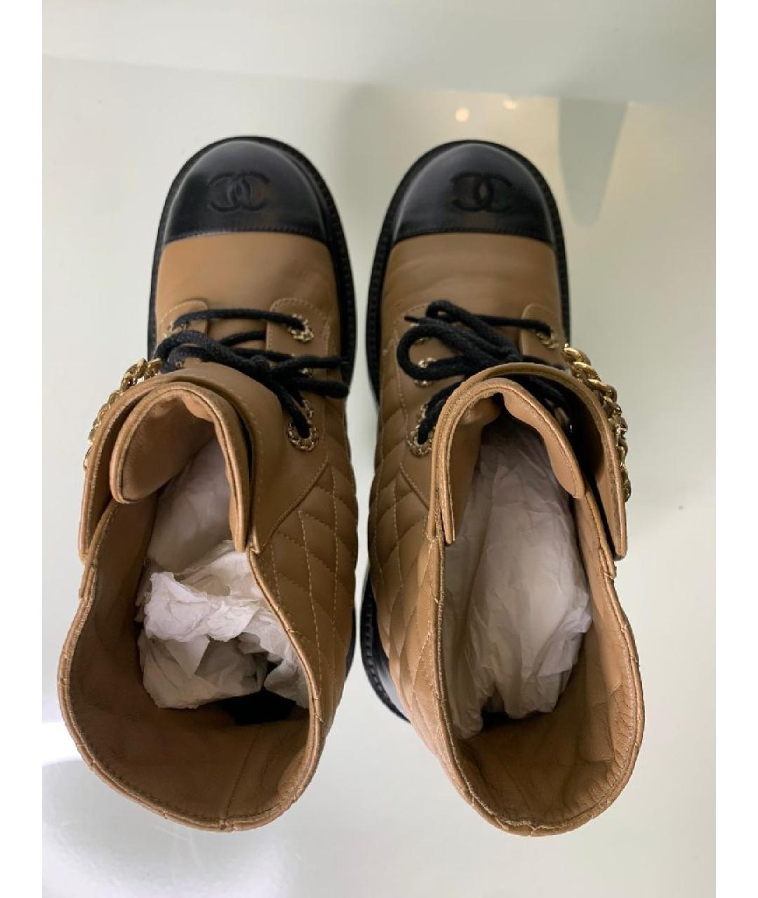 CHANEL Бежевые кожаные ботинки, фото 3