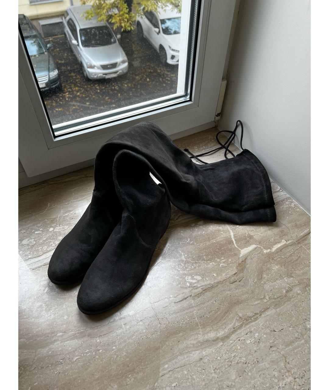 STUART WEITZMAN Антрацитовые замшевые ботфорты, фото 4