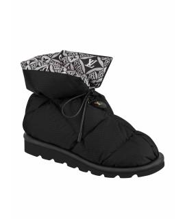 LOUIS VUITTON Ботинки