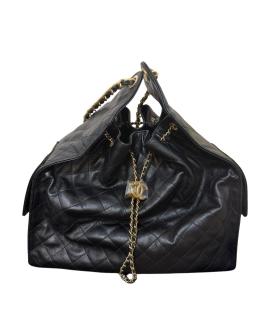 CHANEL Сумка через плечо