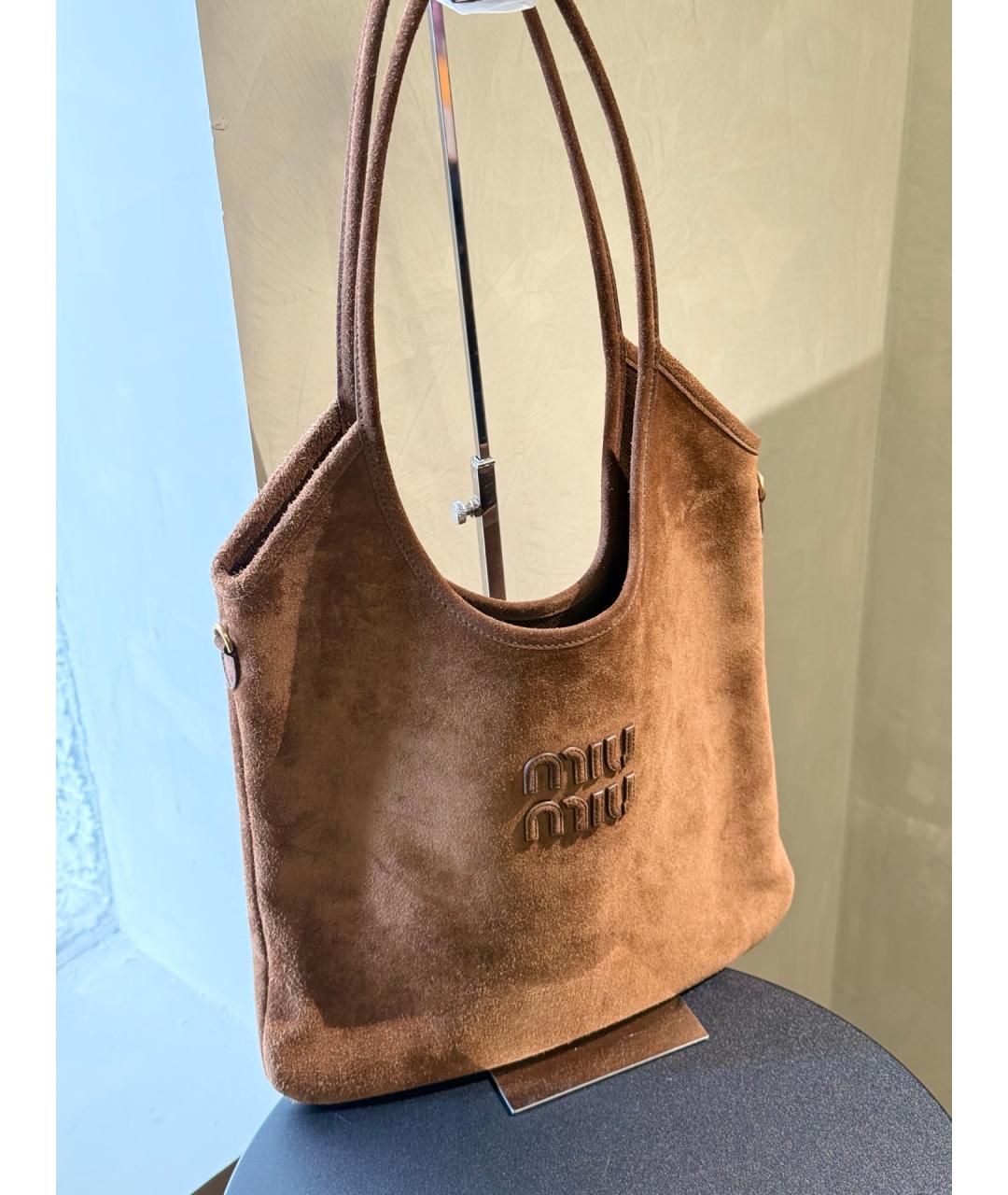 MIU MIU Коричневая замшевая сумка через плечо, фото 2