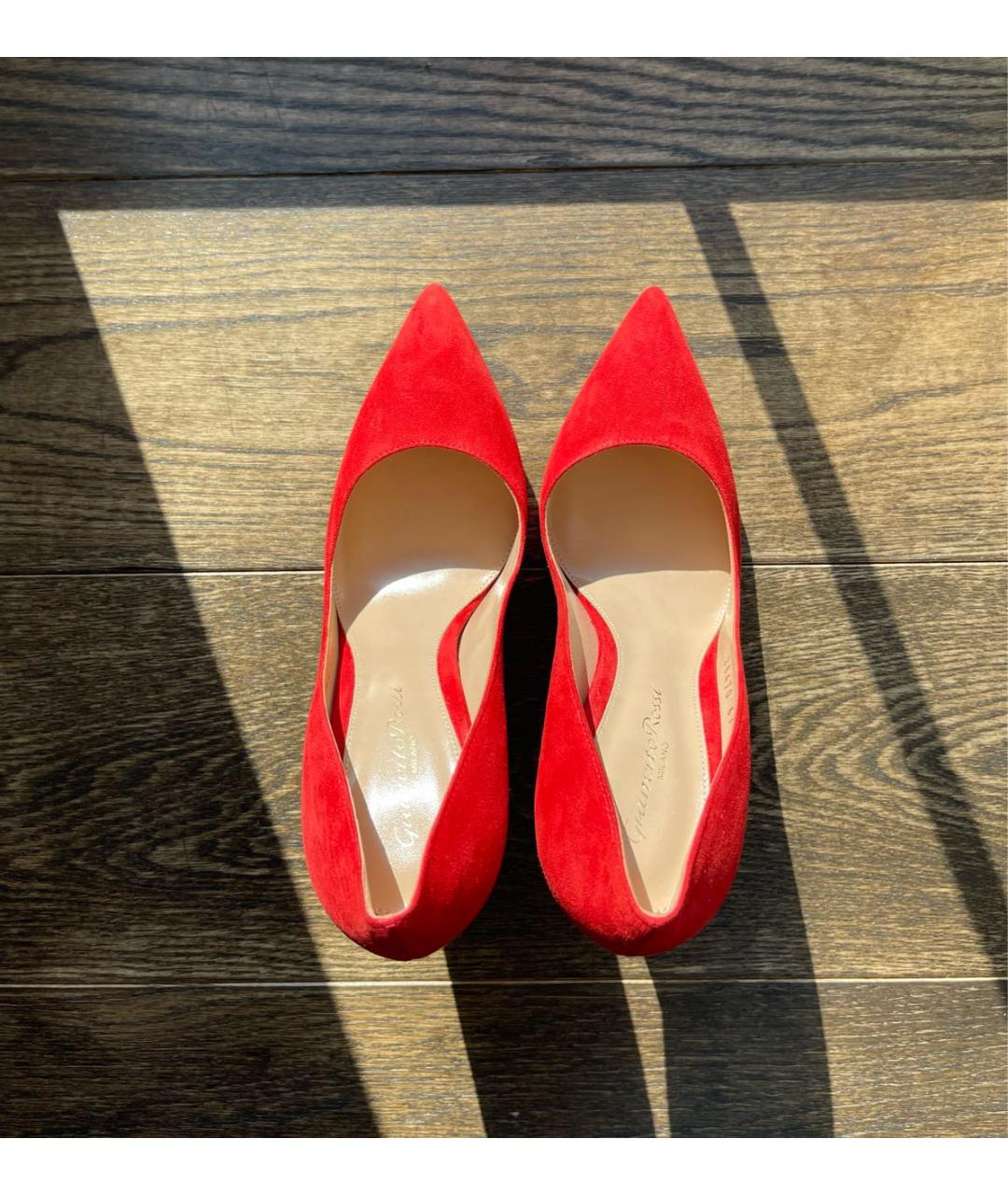 GIANVITO ROSSI Красные замшевые туфли, фото 2