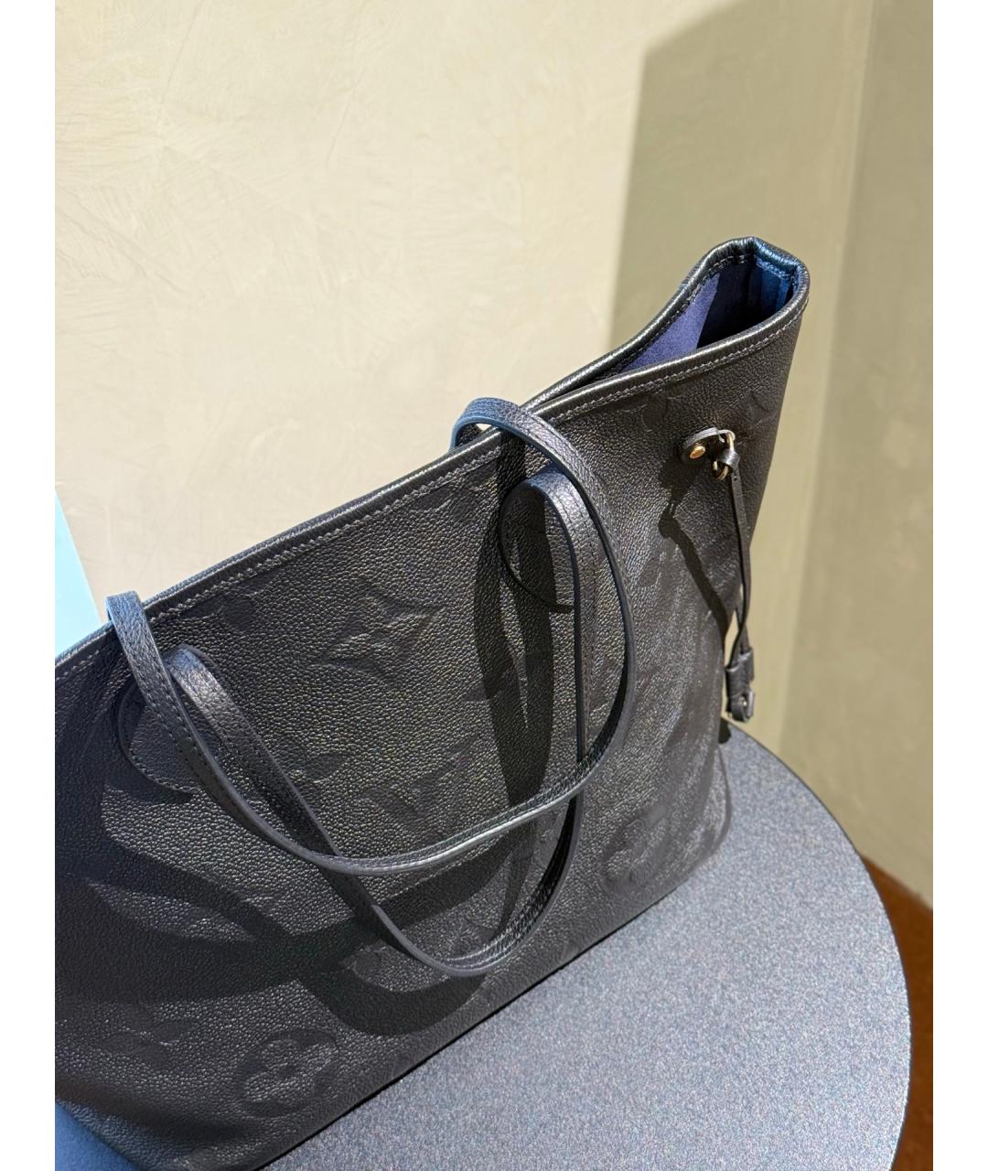 LOUIS VUITTON Черная кожаная сумка через плечо, фото 6