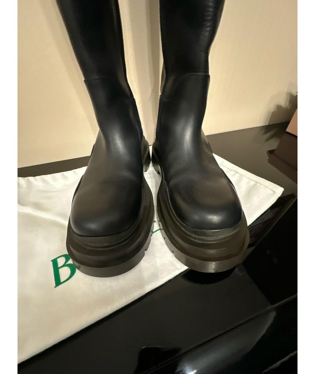BOTTEGA VENETA Черные кожаные сапоги, фото 3