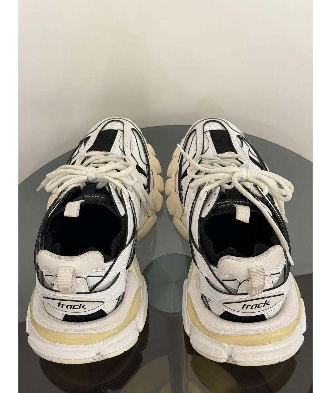 BALENCIAGA Белые кожаные кроссовки, фото 3