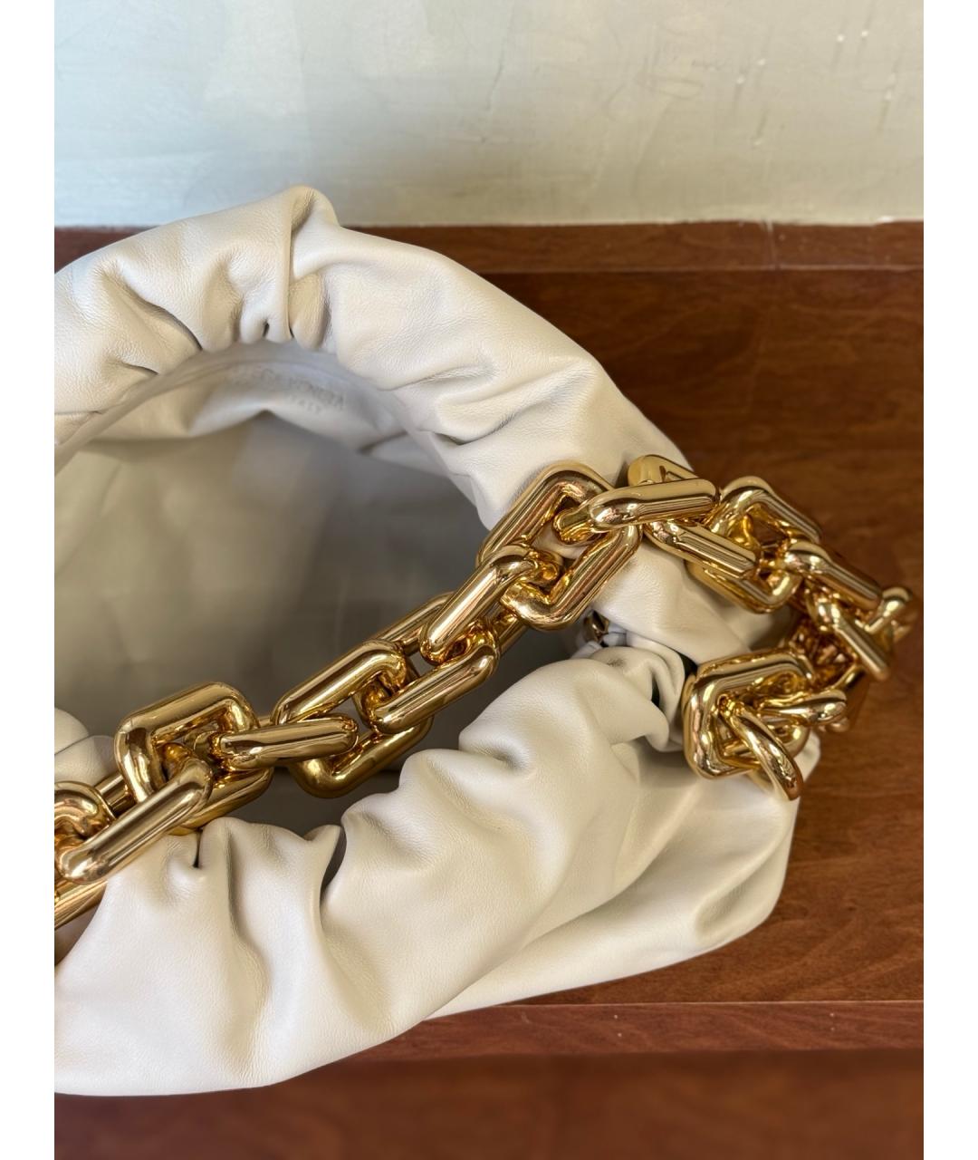 BOTTEGA VENETA Белая кожаная сумка с короткими ручками, фото 6