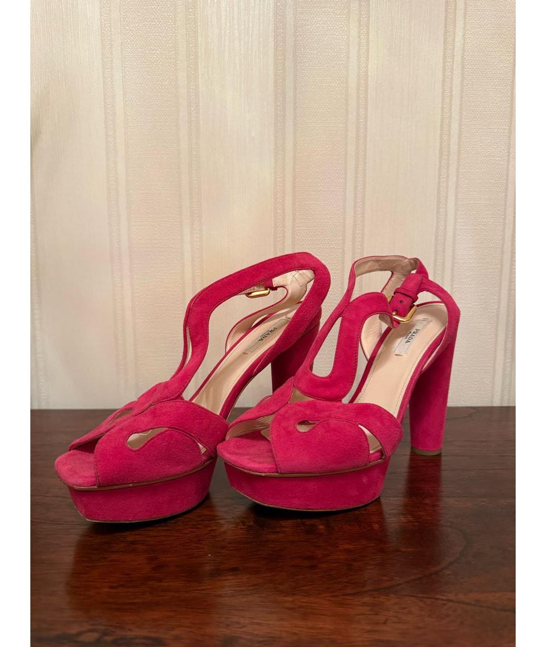 PRADA Розовые замшевые босоножки, фото 4