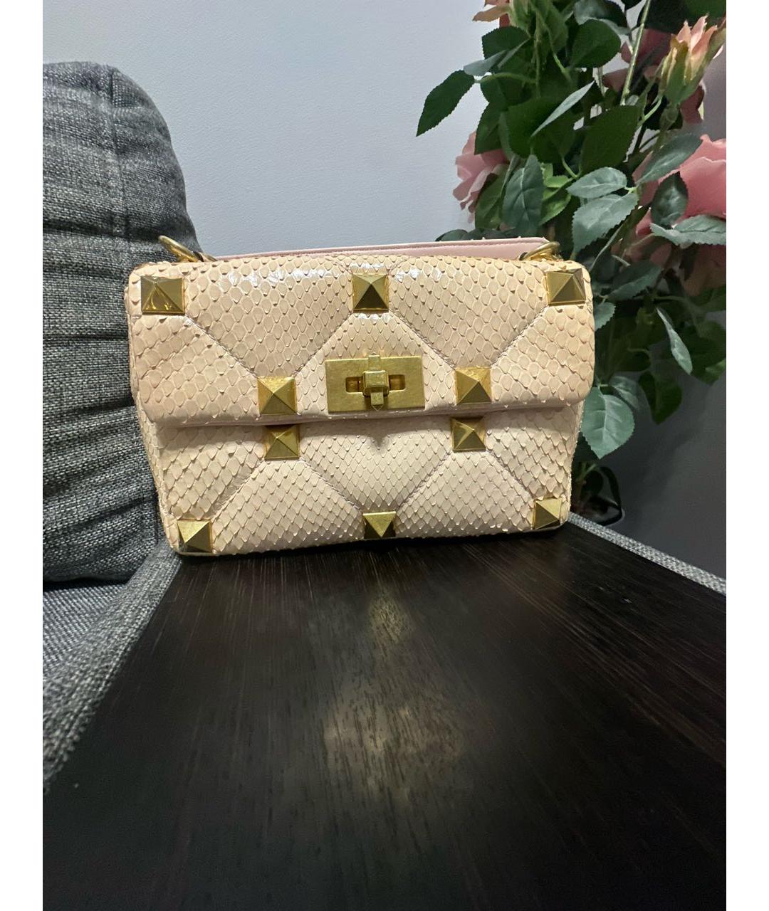 VALENTINO Бежевая сумка с короткими ручками из экзотической кожи, фото 7