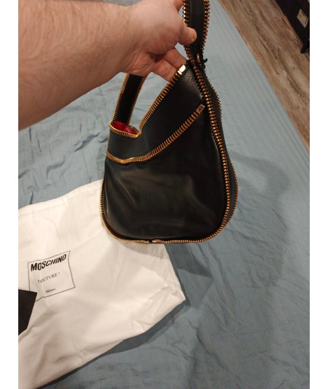 MOSCHINO Черная кожаная сумка через плечо, фото 2