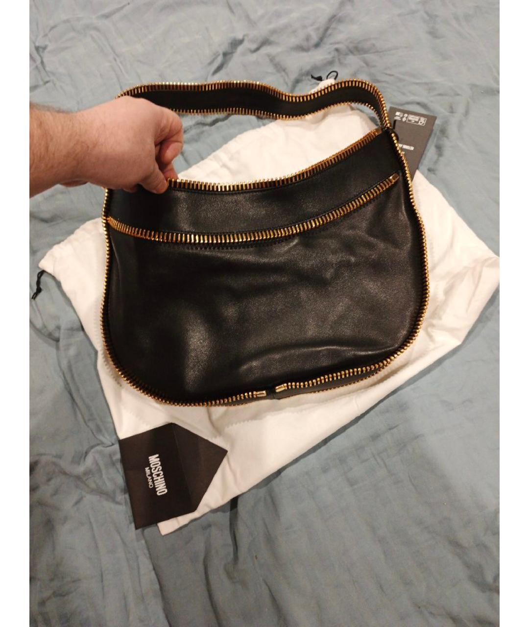 MOSCHINO Черная кожаная сумка через плечо, фото 3