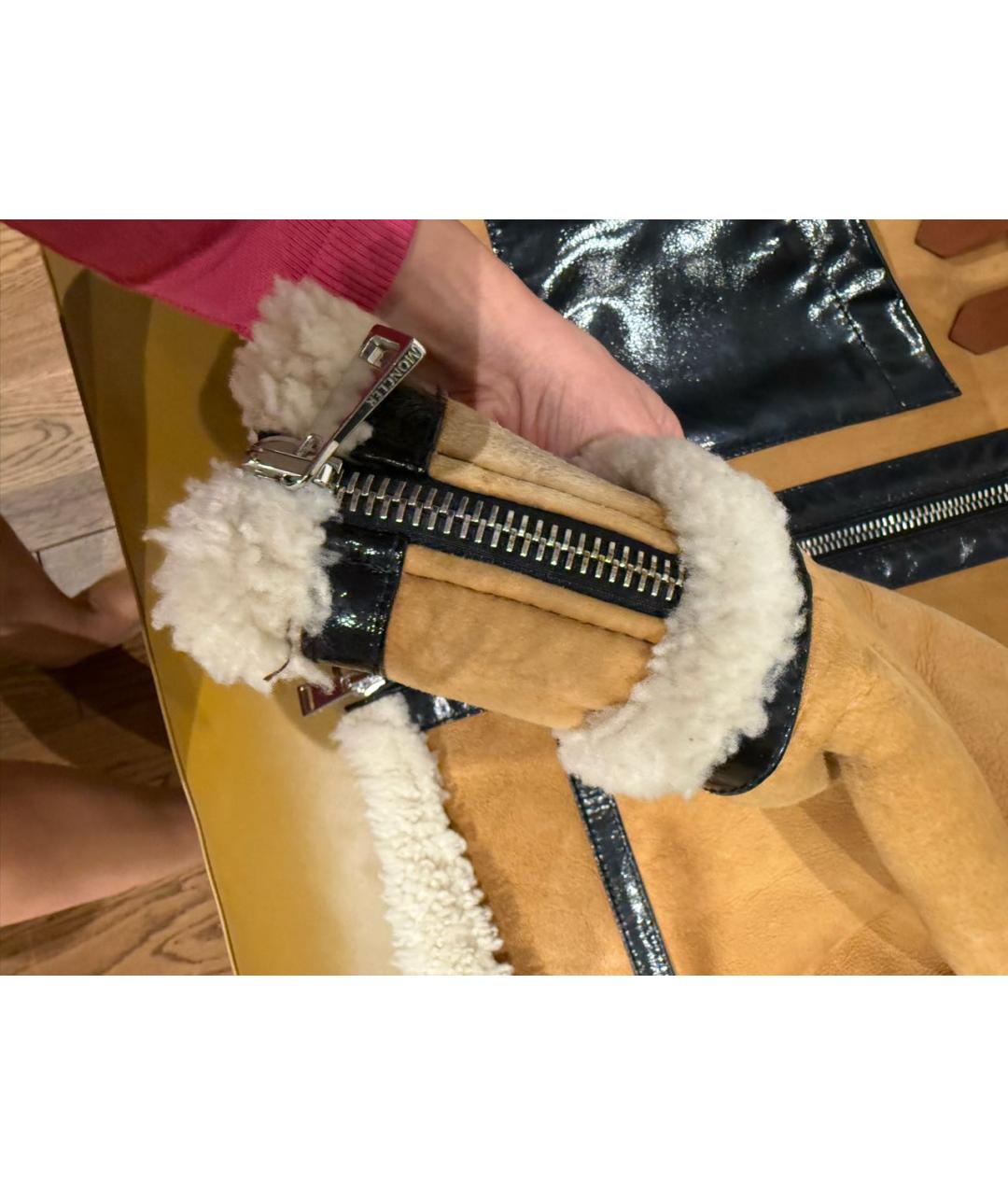 MONCLER Горчичная меховая дубленка, фото 5