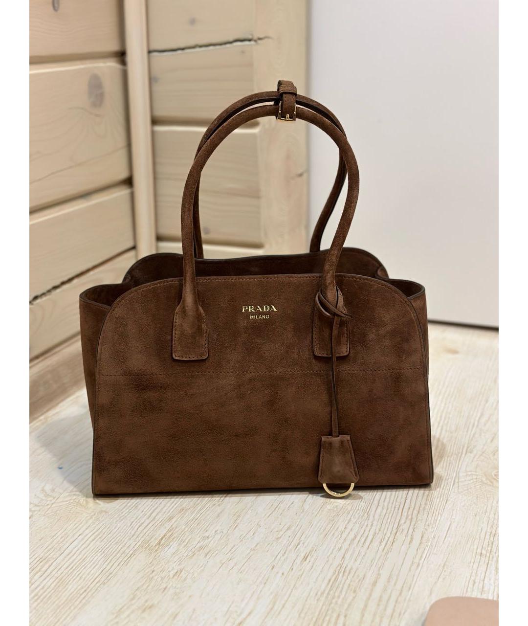 PRADA Коричневая замшевая сумка тоут, фото 3