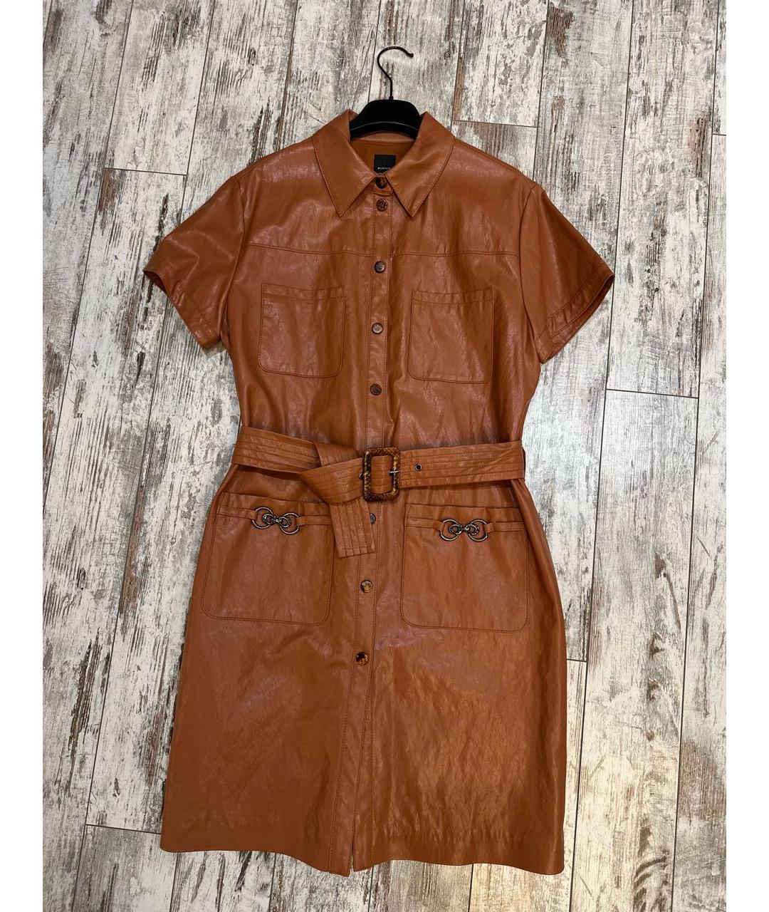 PINKO Коричневое полиэстеровое повседневное платье, фото 2