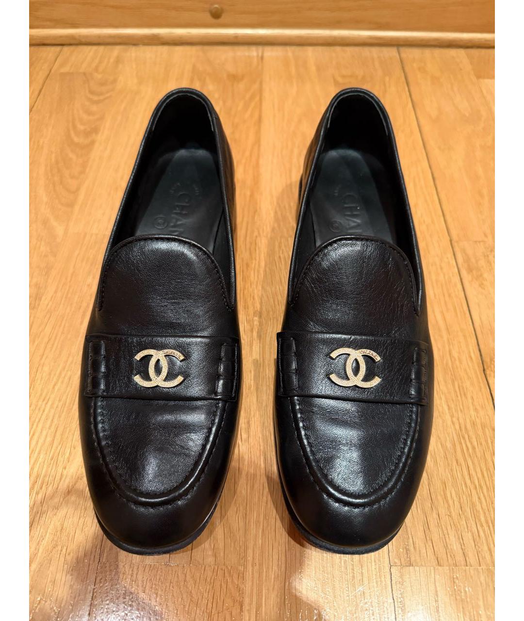 CHANEL Черные кожаные лоферы, фото 2