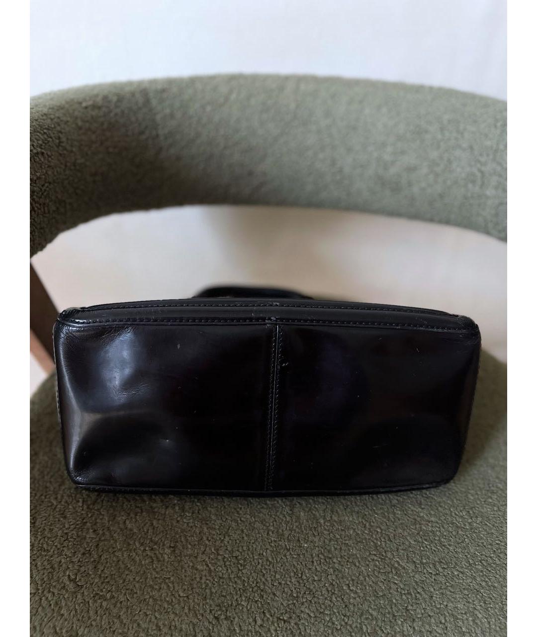 CELINE Черная сумка с короткими ручками из лакированной кожи, фото 7