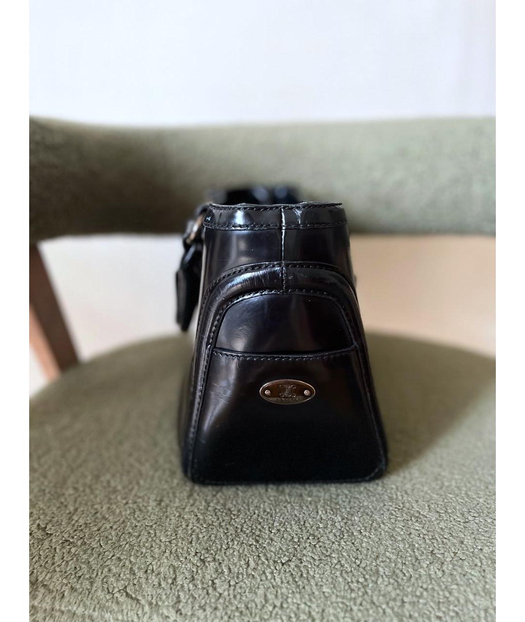 CELINE Черная сумка с короткими ручками из лакированной кожи, фото 3