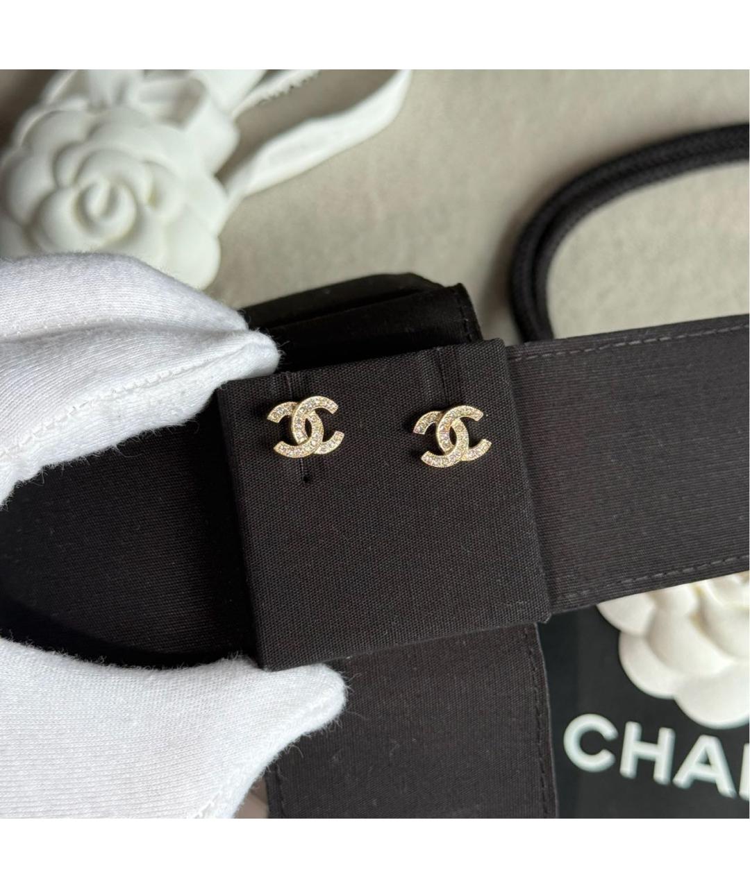 CHANEL Золотые металлические серьги, фото 6