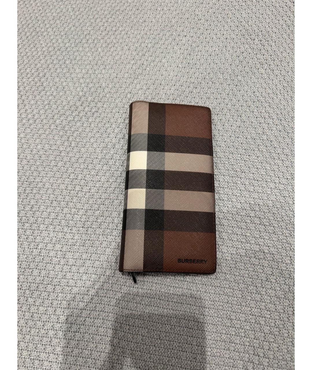 BURBERRY Бежевый кожаный кошелек, фото 8