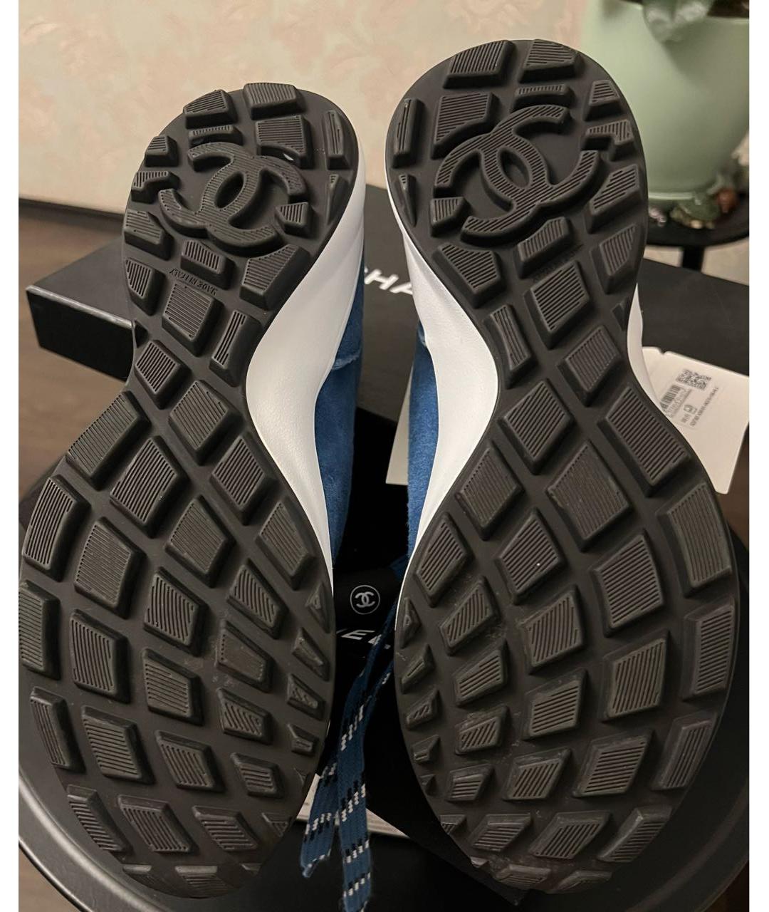 CHANEL Голубые замшевые кроссовки, фото 6