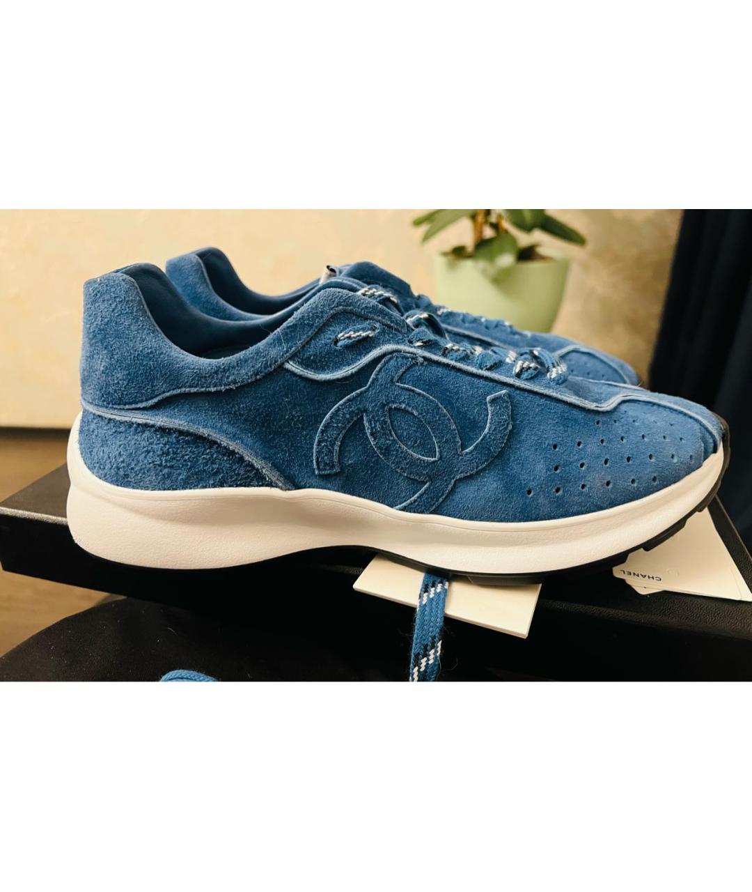 CHANEL Голубые замшевые кроссовки, фото 8