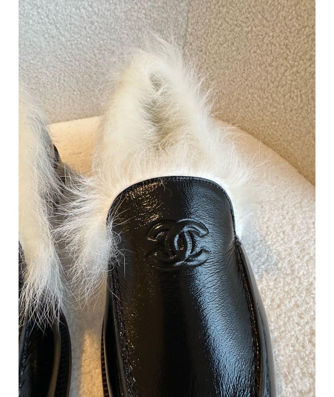 CHANEL Черные лоферы из лакированной кожи, фото 5