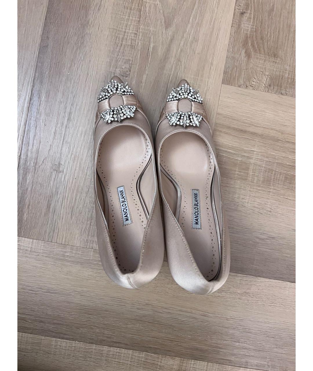 MANOLO BLAHNIK Бежевые текстильные туфли, фото 3