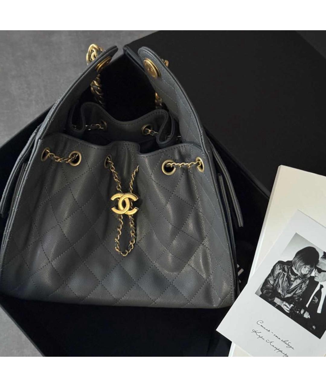 CHANEL Серая кожаная сумка тоут, фото 4