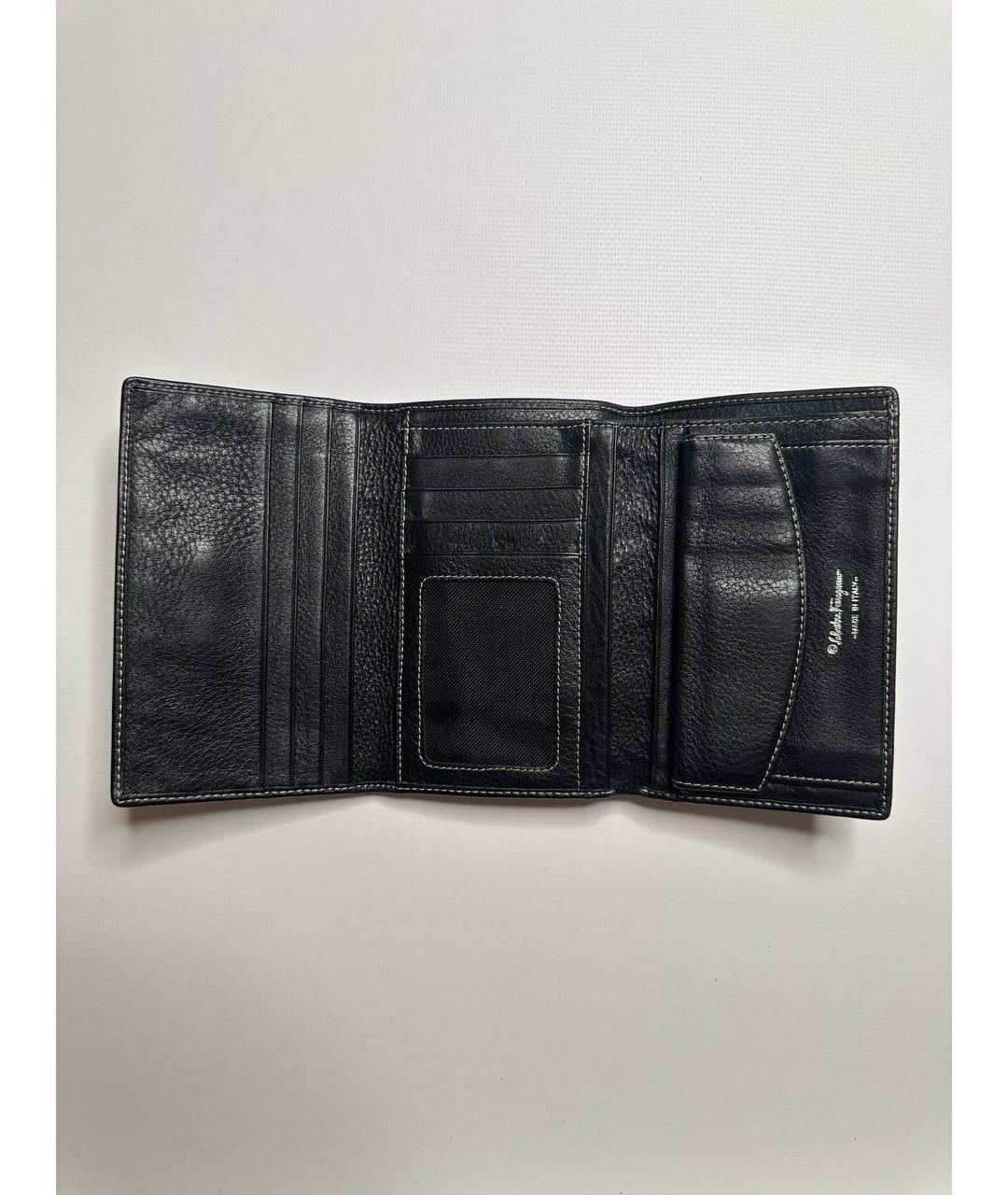 FERRAGAMO Черный кожаный кошелек, фото 3