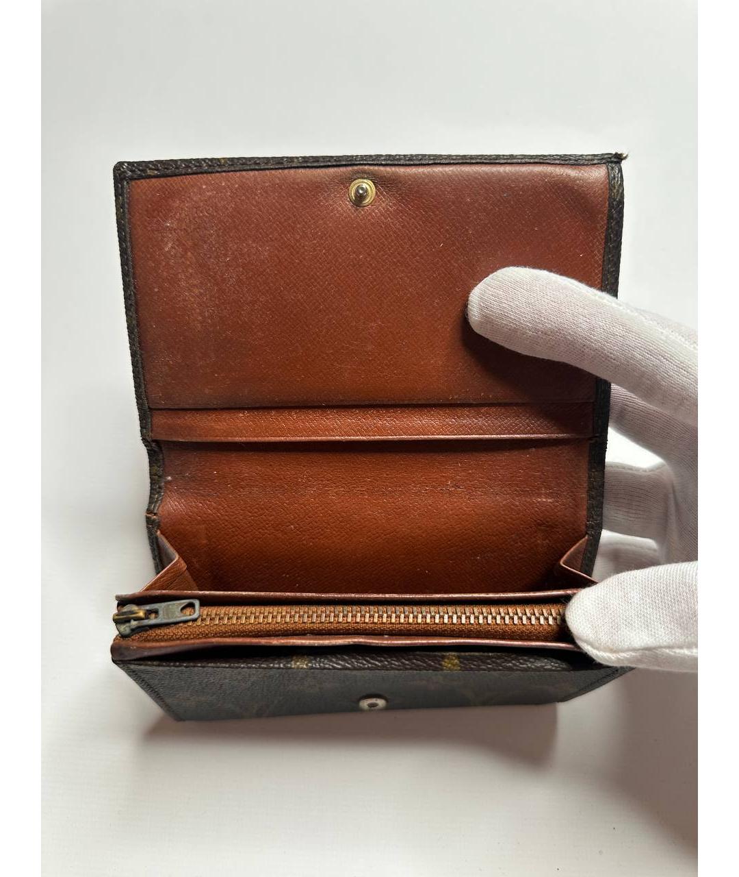 LOUIS VUITTON Коричневый кожаный кошелек, фото 4