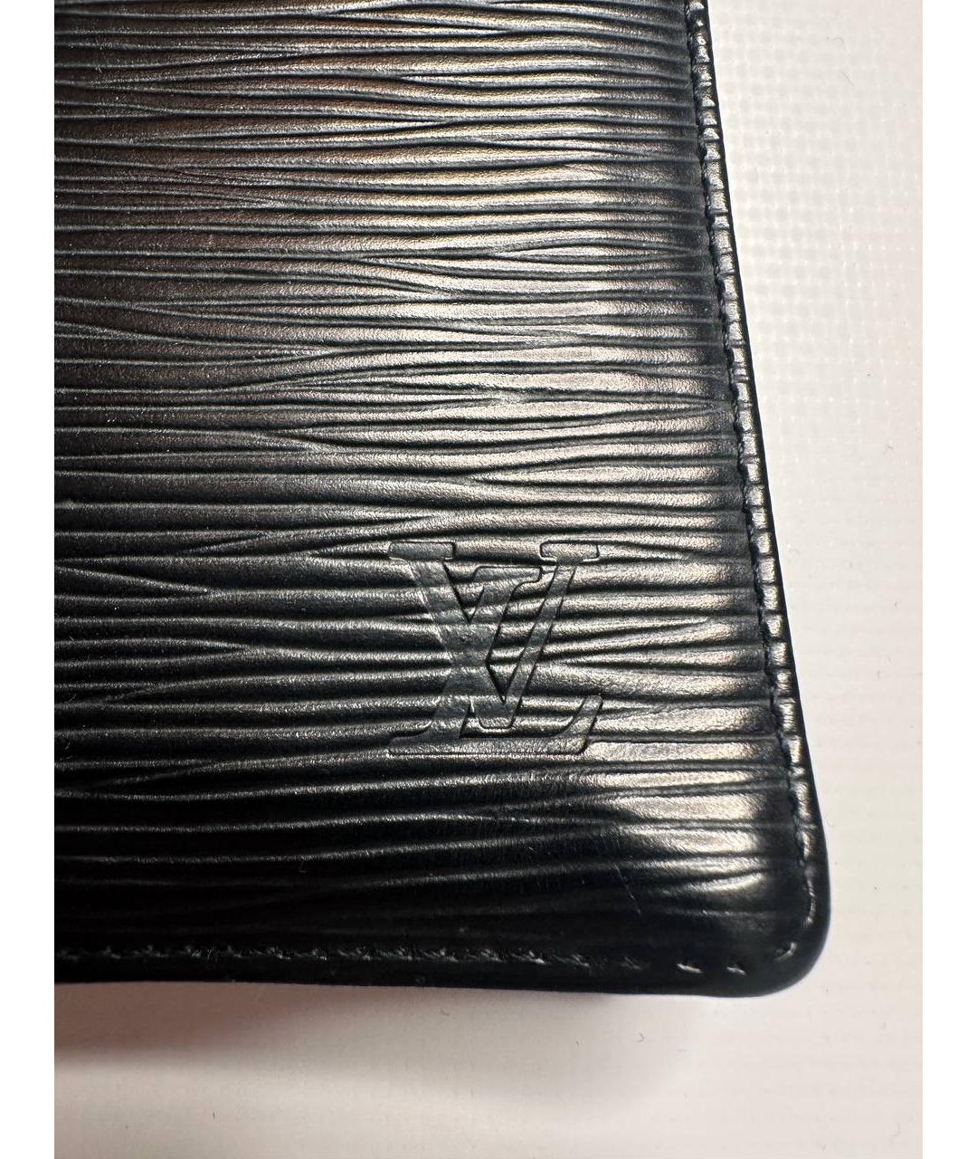 LOUIS VUITTON Черный кожаный кошелек, фото 3
