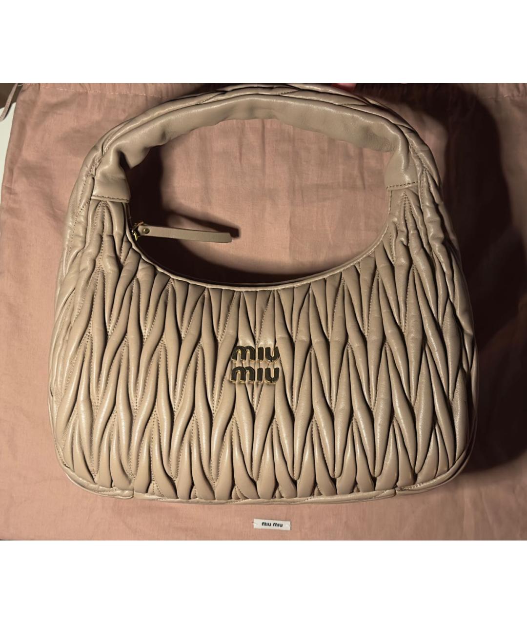 MIU MIU Коричневая кожаная сумка с короткими ручками, фото 2