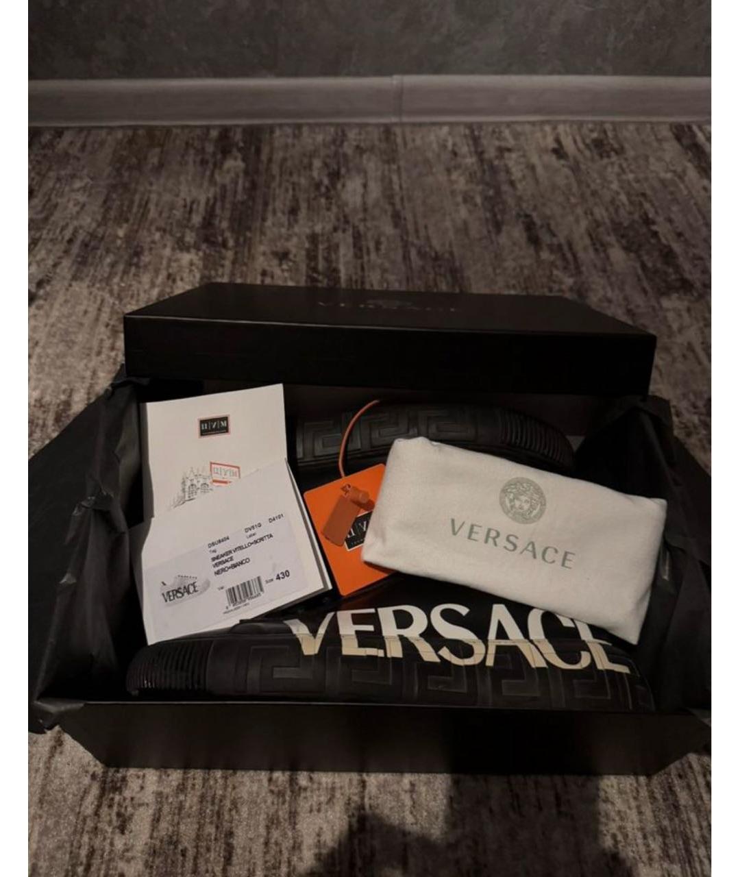 VERSACE Черные кожаные низкие кроссовки / кеды, фото 5