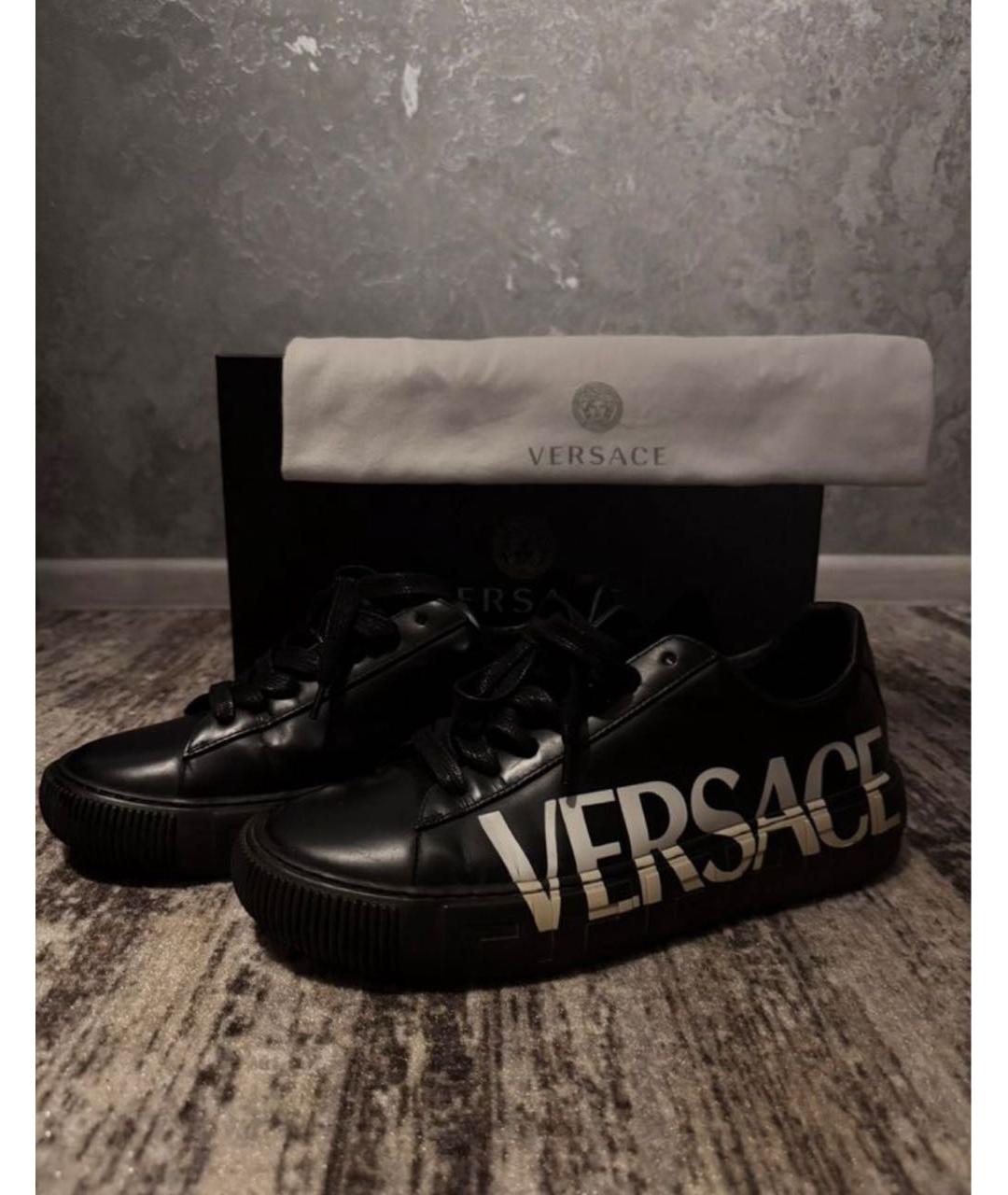 VERSACE Черные кожаные низкие кроссовки / кеды, фото 3