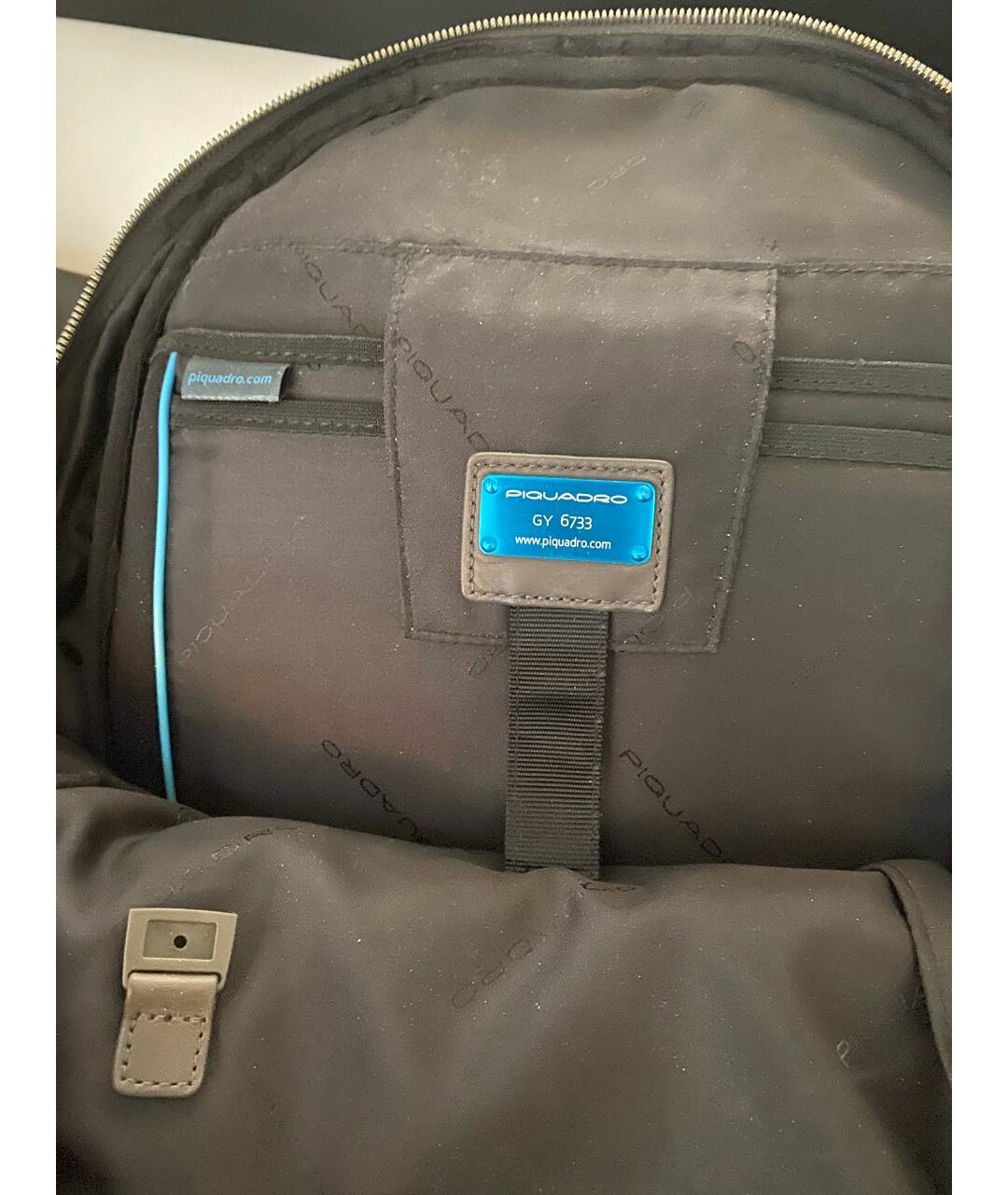 PIQUADRO Антрацитовый кожаный рюкзак, фото 4
