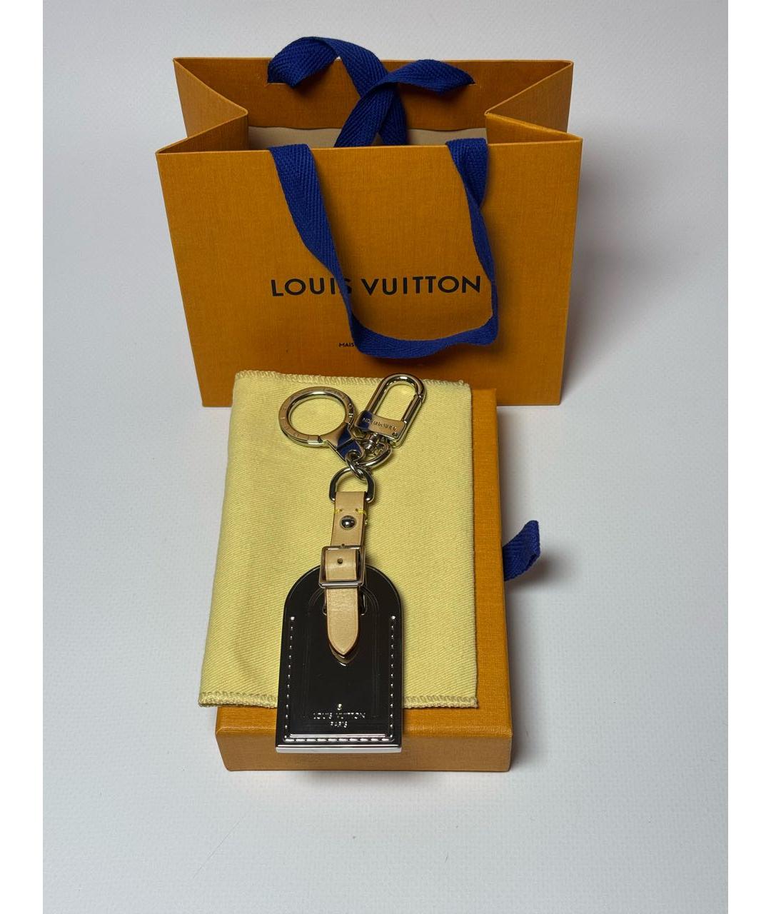 LOUIS VUITTON Серебрянный брелок, фото 2
