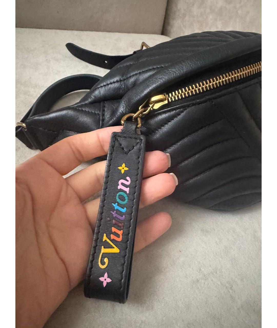 LOUIS VUITTON Черная кожаная поясная сумка, фото 8