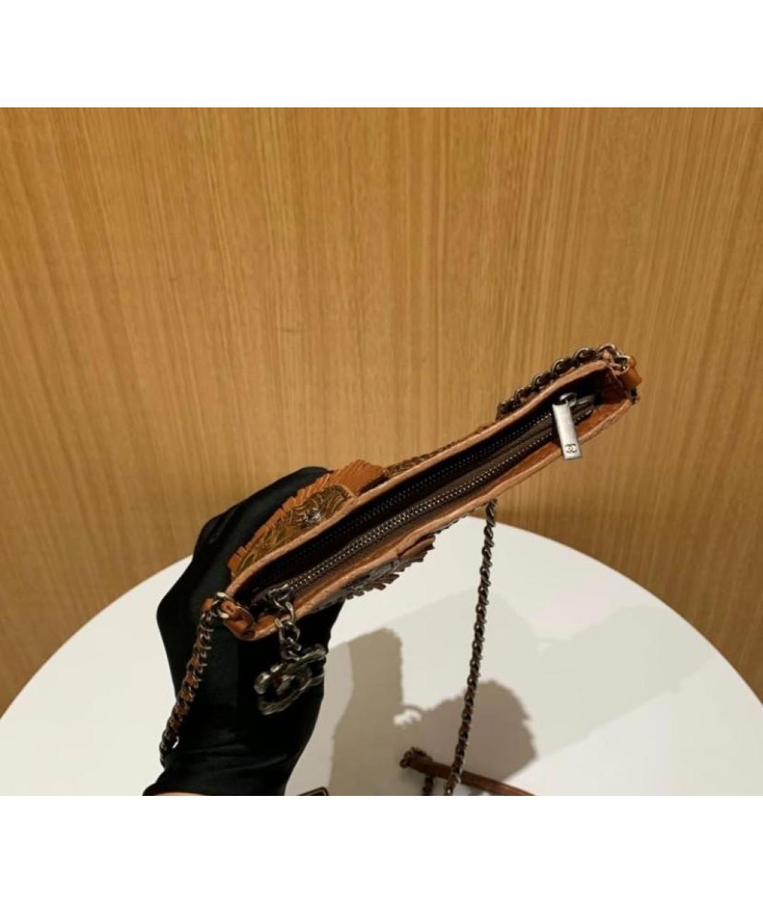 CHANEL Коричневая кожаная сумка через плечо, фото 6