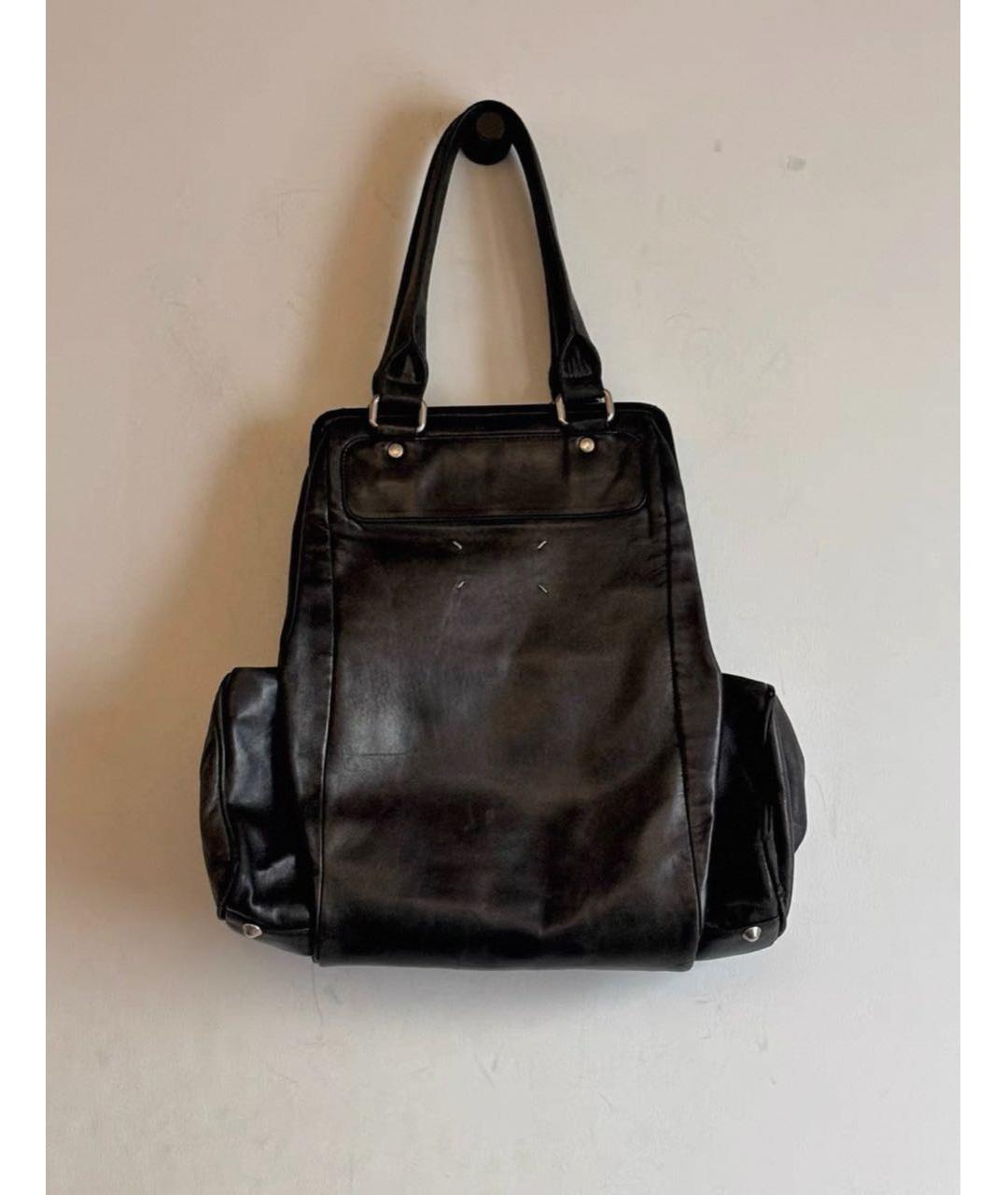 MAISON MARGIELA Черная кожаная сумка с короткими ручками, фото 6